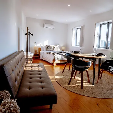 Authentic Village Apartamento *
